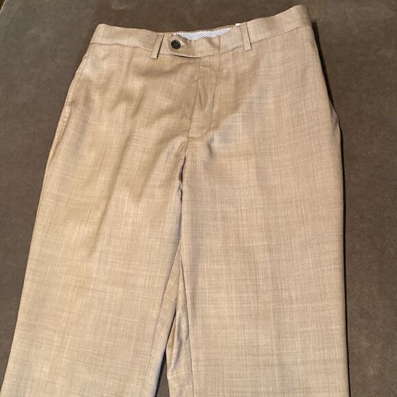 Tommy Hilfiger Men’s Tyler Tan 100% Wool Dress Pants Trim Fit W30 X L30 - Picture 3 of 9